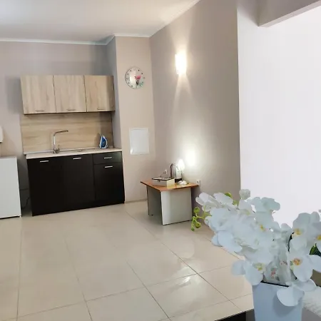 Апартамент Съмър / Summer Apartment Misivri